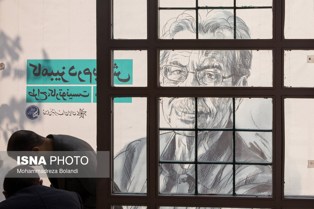 مراسم تشییع پیکر کامبیز درمبخش با حضور هنرمندان