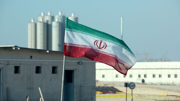 سلاح اتمی؛ جزو برنامه ریزی امنیتی و دفاعی ایران است؟ / تمام «نه» های رهبر انقلاب به سلاح هسته ای + اینفو