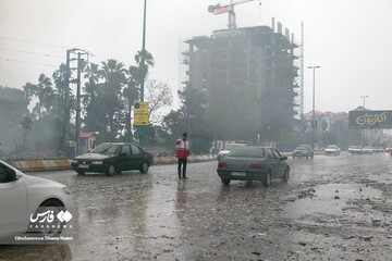 «راميلا» زير باران سوخت