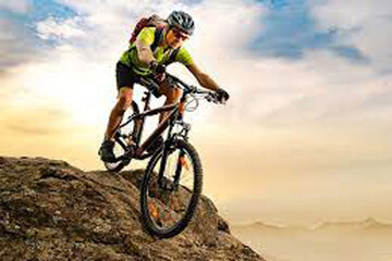 این دوچرخه ۵۰ میلیون تومان قیمت دارد/ جدول قیمت ارزان‌ترین و گران‌ترین دوچرخه‌های بازار