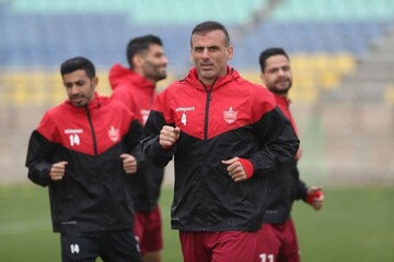 حسینی: درباره پرسپولیس با سند حرف بزنید