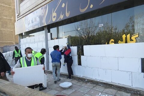 پلمب تعدادی از واحدهای تجاری غیرمجاز در منطقه پنج کرج