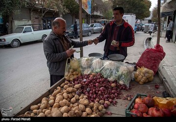 تصاویر | جودوکار ناشنوایی که دستفروشی می‌کند