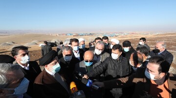 دو دستور فوری ابراهیم رییسی در بازدید از دو کارخانه در زنجان