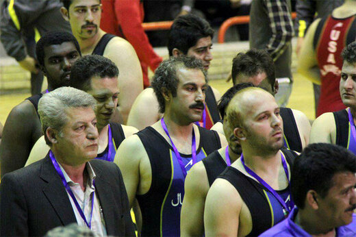 ببینید | خاطره قهرمان کشتی از آموزش فنون کشتی به نقی معمولی