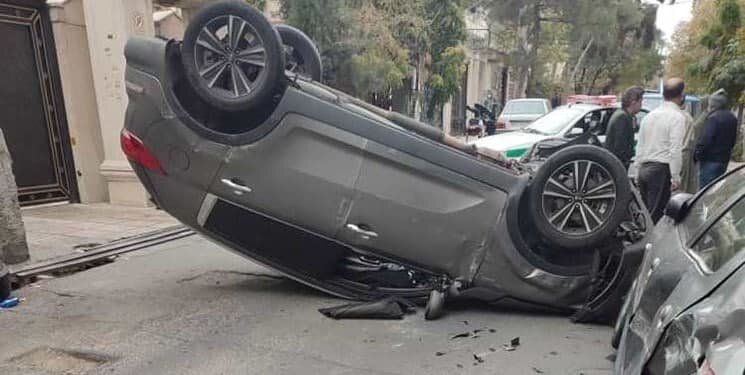 عکس| تصادف عجیب اسپورتیج در تهران!