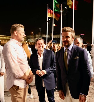 مراسم رونمایی از ساعت شمارش معکوس جام جهانی ۲۰۲۲ با حضور مهدوی‌کیا