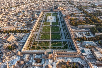 ۱ آذر ماه؛ روز اصفهان