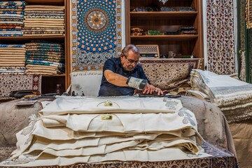 ۱ آذر ماه؛ روز اصفهان
