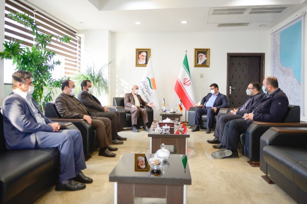 بازدید دادستان بندرانزلی از زیرساخت های بندر کاسپین منطقه آزاد انزلی