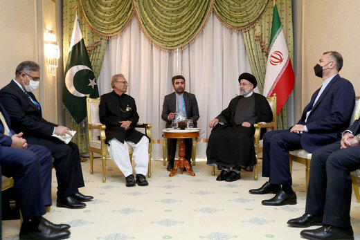 روابط و مناسبات ایران و پاکستان را با توجه به ظرفیت‌ها، ناکافی می‌دانیم