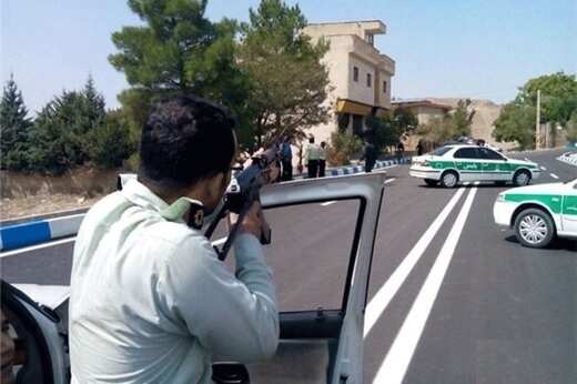 ببینید | لحظه تیراندازی پلیس به خودروی سارقان در گیشا تهران