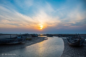 گورستان لنج ها - بندر عامری