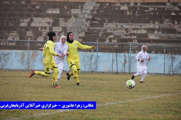 بازی لیگ برتر فوتبال بانوان "همیاری آذربایجان‌غربی و ذوب آهن"