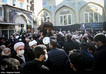تصاویر | تشییع پیکر آیت‌الله سید رضی شیرازی