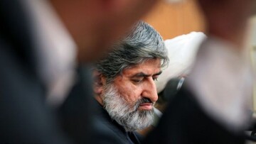 انتقاد مطهری به حمایت ایران از روسیه در جنگ اوکراین انتقاد مطهری به حمایت ایران از روسیه در جنگ اوکراین
