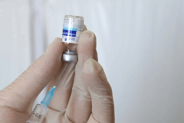 بزرگترین تولیدکننده واکسن جهان تولید واکسن کرونا را کاهش می‌دهد