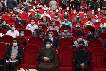 تصاویر | دیدار دانشجویان و تشکلهای دانشجویی با رئیس جمهور در روز دانشجو