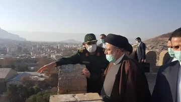 «قلعه‌گردی» رییس جمهور در اولین ساعت سفر به لرستان