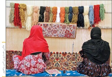  تولید سالانه ۲۴ هزار متر مربع فرش دستباف در استان سمنان