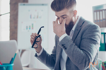 ببینید | علائم خستگی چشم و راه‌های جلوگیری از آن