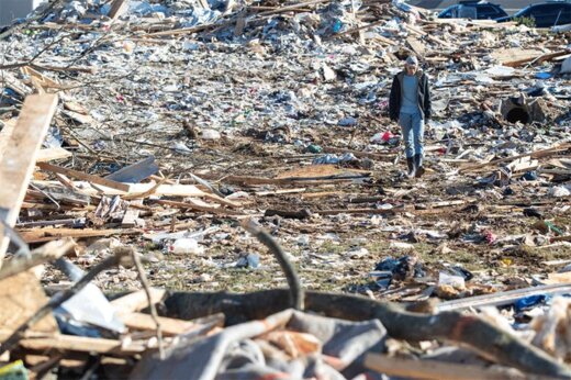 ببینید | تصاویری از تخریب شدید شهرها توسط طوفان در کنتاکی آمریکا