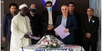  تفاهم‌نامه خرید اتوبوس، مینی‌بوس و تاکسی از ایران خودرو امضا شد