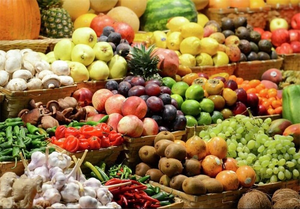 آخرین قیمت‌ها در بازار میوه‌ و تره‌بار/خرمالو کیلویی ٢۵ تا ٣۵ هزار تومان 