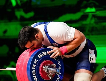 شب درخشان وزنه‌برداری ایران در جهان با 5 مدال