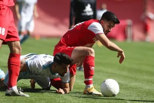 یک گمنام جانشین اسم و رسم‌دارها در ترکیب پرسپولیس