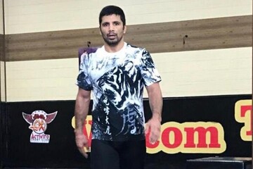 کاپیتان سابق کاراته ایران این‌بار در قفس MMA روسیه