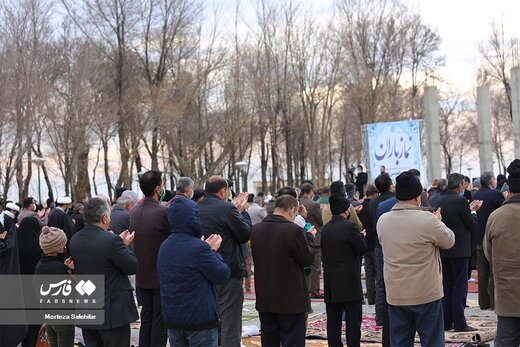 طلب باران در سرِ چشمه