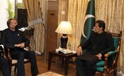 Iran FM, Pakistan PM call for closer bilateral relations