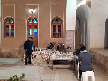 شب‌نشینی شبکه جهانی جام جم در عمارت تاریخی لطفی دامغان