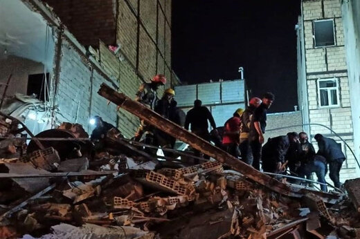 ببینید | فروریختن یک ساختمان مسکونی در تبریز