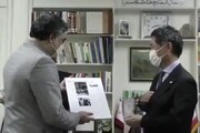 ببینید | تعجب سفیر ژاپن از چاپ خبری از کشورش ۷۲ سال قبل در روزنامه خراسان
