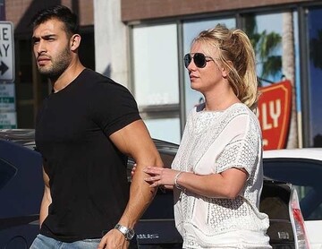 تصاویر | از بریتنی اسپرز و سام اصغری تا شکیرا و دیوید بکام پای درخت کریسمس