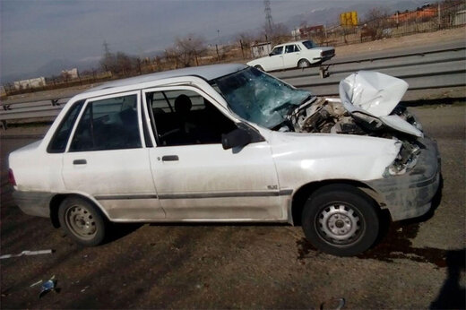 ببینید | تصادف عجیب و عمدی پراید با پژو 405 و لحظه فرار از صحنه