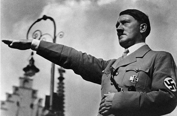 ببینید | افشای حقایقی مهم از تاریخ؛ هیتلر واقعاً چگونه به قدرت رسید؟ -  خبرآنلاین