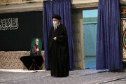 تصاویر | لحظه ورود رهبر انقلاب به حسینه امام خمینی در اولین شب عزاداری شهادت حضرت زهرا (س)