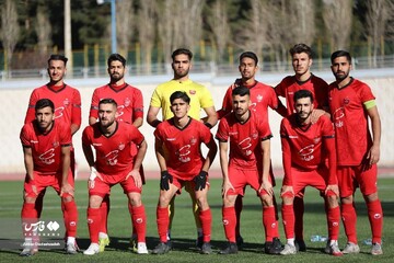 دربی امیدها را پرسپولیس برد