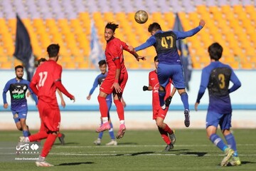 دربی امیدها را پرسپولیس برد