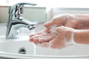 ببینید | چرا شستن دست‌ها با صابون کرونا را از بین می‌برد؟