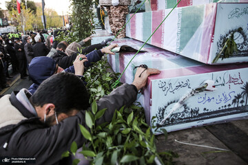 مراسم تشییع پیکر مطهر 150شهید گمنام در تهران
