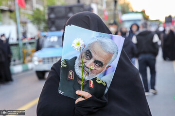 مراسم تشییع پیکر مطهر 150شهید گمنام در تهران