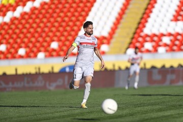 هافبک پرسپولیس به اردوی تیم ملی فراخوانده شد
