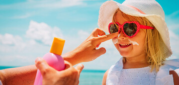 آشنایی با روش صحیح استفاده از ضد آفتاب در فصل های مختلف سال