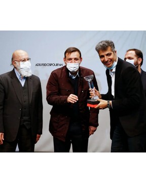 مراسم اهدای جام مسابقات جام حِرَف