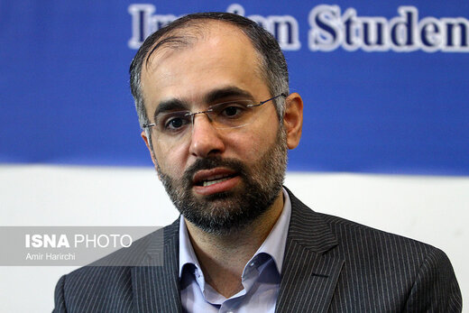 معاون اسبق ستاد امر به معروف: تداوم فیلترینگ اینستاگرام و واتساپ خلاف «قانون اساسی» است!