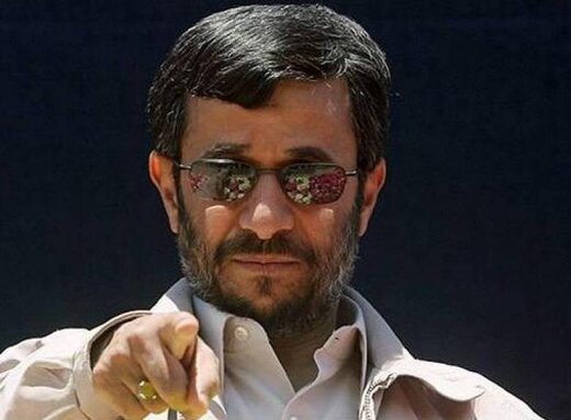 احمدی نژاد؛ سیاست ورز عجیب یا سیاستمدار عادی؟ 